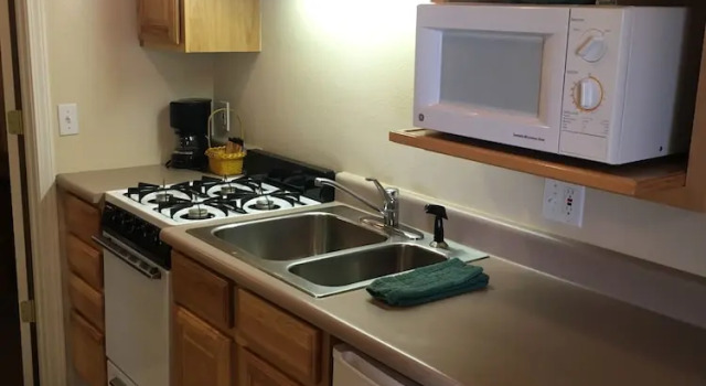 Люкс c 1 комнатой Mountain Landing Suites & RV Park