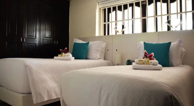 Hotel Peira House, Boek Hotel Crespo Cartagena