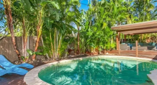 LeeShell Beach Retreat