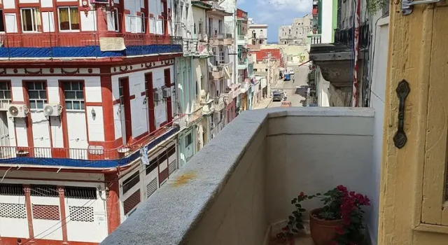 Private Apartment Ysa, Забронировать Апартаменты/квартира Гавана Гавана, рядом с Castillo de San Salvador de la Punta
