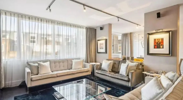 Апартаменты Luxurious 3-bed 2-bath Apartment in Belgravia