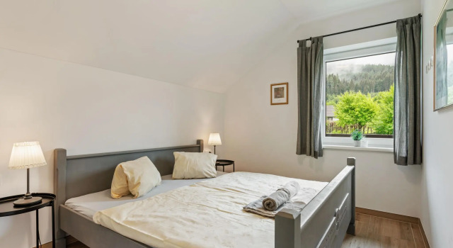 Peaceful Apartment in Sankt Michael im Lungau with Pool, Rezerwuj Apartament Hotele w Katschberg z basenem, Basen