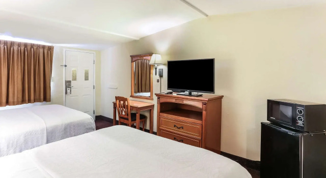 Rodeway Inn & Suites El Centro, Rezerwuj Mini-hotel El Centro Kalifornia