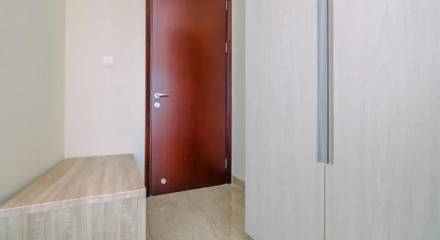 Modern Look And Comfy 2Br At Menteng Park Apartment, Забронировать Апартаменты/квартира Ментенг Джакарта, рядом с Парк Таман Суропати