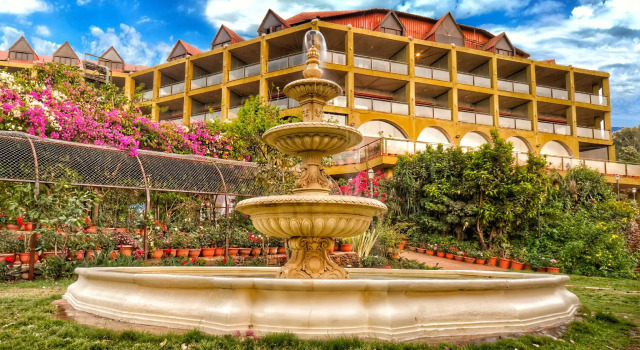 Тент Ravine Hotel