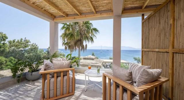 Люкс с видом на море Sagredo Beachfront Retreat & Spa by E-GEO