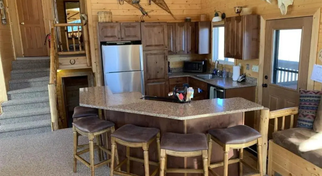 Коттедж Dog Friendly West Fork Haven with Hot Tub by AAA Red Lodge Rentals