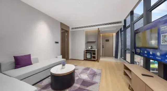 Люкс Deluxe Lavande Hotels Dazhou Renhe New City Store