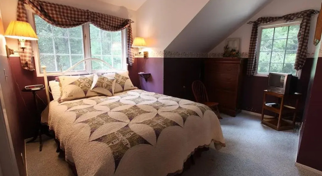 Highland House Bed and Breakfast, Забронировать Отель Отели Марипоса с парковкой, Парковка