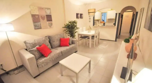 Apartamento Junto al mar Para 6 Personas en Cambrils, Забронировать Апартаменты/квартира Отели El Baix Camp с бассейном, Бассейн