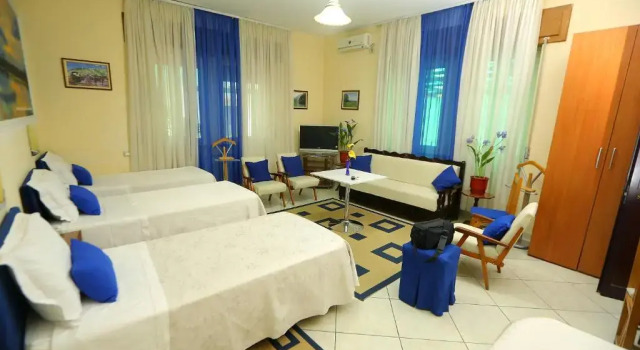 Четырёхместный номер Standard Hotel Kaduku