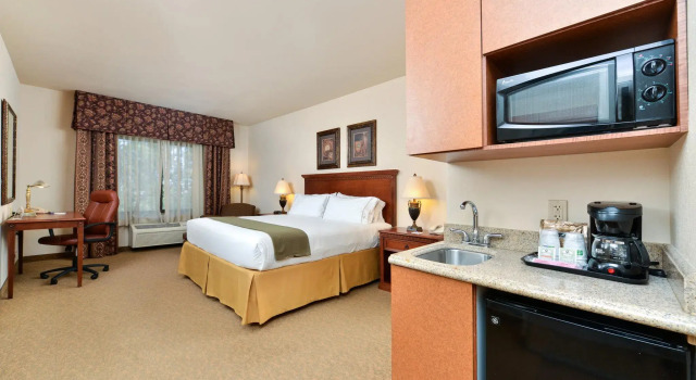 Номер Standard Holiday Inn Express Hotel & Suites Las Cruces by IHG