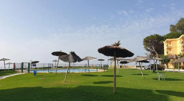 Апартаменты Playa Bella 2-2A