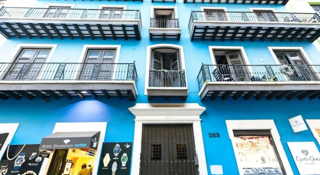 Fortaleza Suites Old San Juan, Забронировать Отель Сан-Хуан-Антигуо , рядом с Fort San Felipe del Morro