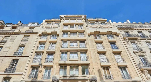 Modern Studio Montaigne Champs Elysees, Забронировать Апарт-отель Апарт-отели Парижа, рядом с Свято-Троицкий собор и Русский православный духовно-культурный центр, Апарт-отель