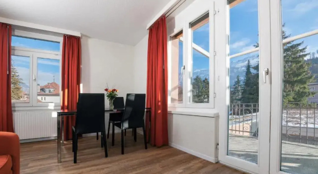 Апартаменты Superior Swiss Inn & Apartments