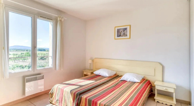 Home With Exclusive Swimming Pool, Book Villa Homps Canal du Midi
