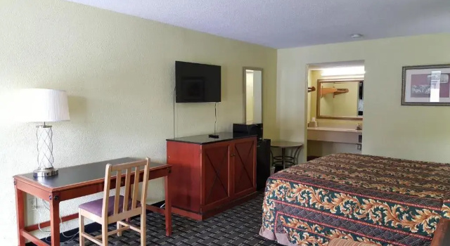 Номер Standard American Inn Columbia