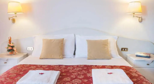 Трёхместный номер Standard Hotel Le Rotonde