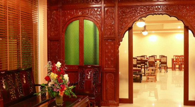 At Chiang Mai Hotel