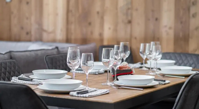 Appartement Courchevel, 4 pièces, 8 personnes - FR-1-568-3, Prenota Appartamento Hotel a Alvernia con parcheggio, Parcheggio