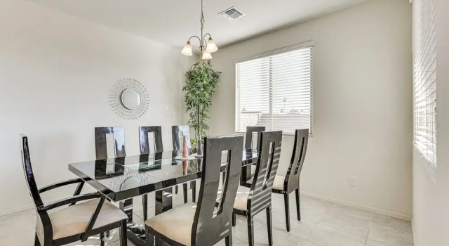 Коттедж 7 Mi to State Farm Stadium: Pet-friendly Retreat!