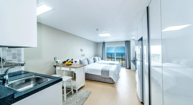Haedameun Residence Hotel, 预订 酒店 Daejeong 西归浦市