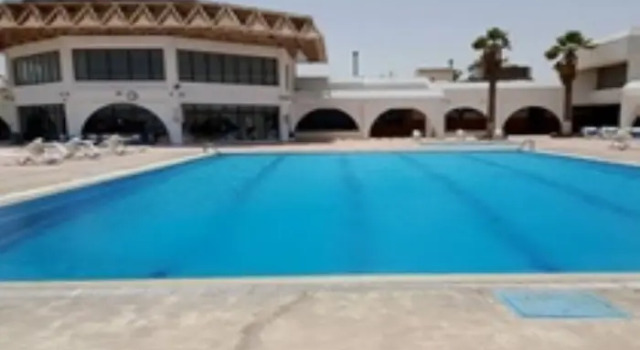 Oasis Hotel And Beach Club, Book Hotel Hotels in Doha with Parking, Parking