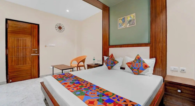 Номер Deluxe Fabhotel Kayal Plaza