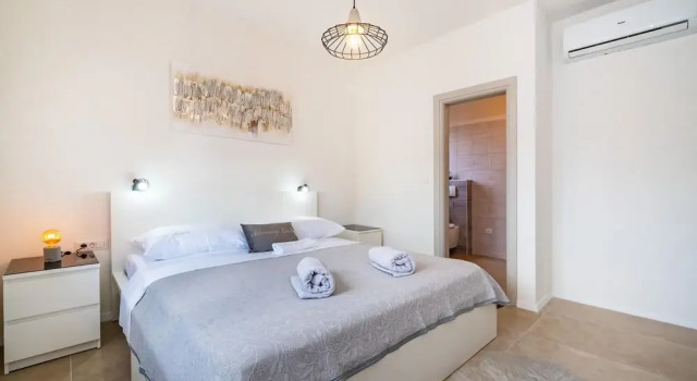 Luxurious Home In Biograd Na Moru With Sauna, Забронировать Отель Биоград-на-Мору Задарская жупания, рядом с Biograd Heritage Museum