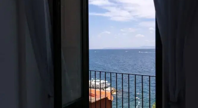 Двухместный номер Deluxe с балконом Relais del Mare