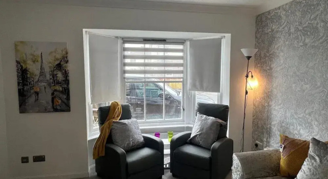 Ayr Refurbished May 2024 3 Bedroom 140m2 Detached House With Private Gardens
