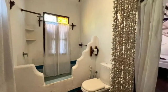 Номер Comfort Laguna Palace Michamvi Kae