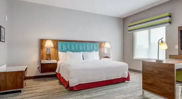 Номер Standard Hampton Inn & Suites Cincinnati Midtown Rookwood