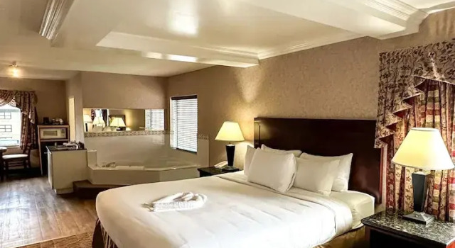 Номер Luxury Prestige Aberdeen Lodge Kamloops
