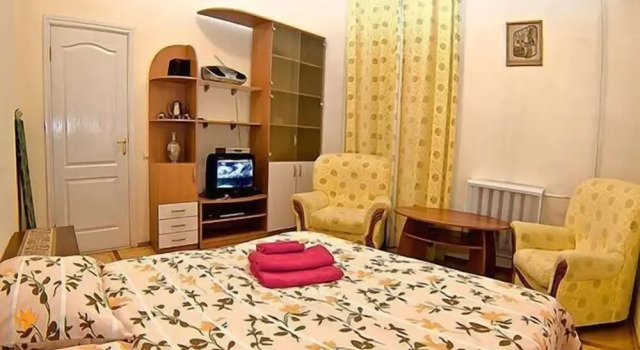 Studio mit Balkon Grata Apartments