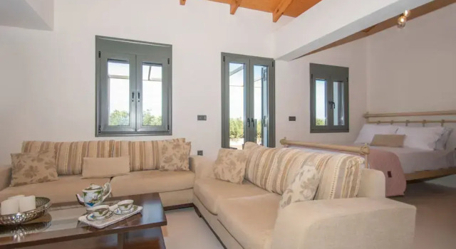 Ariadni di Olivio Villa
