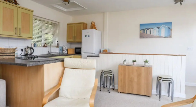 Yates Cottage, Book Feriehus Hoteller i Llanbedrog med parkering, Parkering