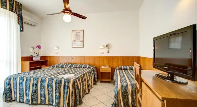 Трёхместный номер Standard Hotel Genzianella
