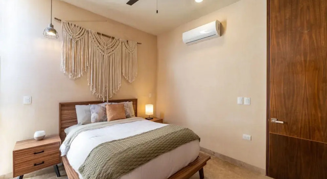 Two Bedroom Luxury Apartment by TuLuna, Prenota Appartamento Zama 