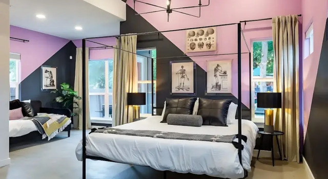 Коттедж Downtown Austin Oasis w Pool & Hot Tubsleeps 18