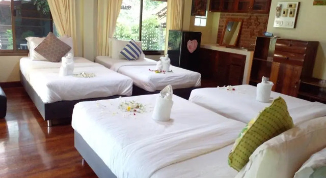 Шале BaanSuanLeelawadee Resort Amphawa