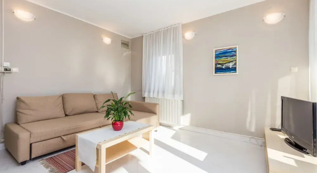 Apartments Makora