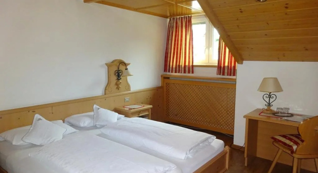 Hotel Holzer