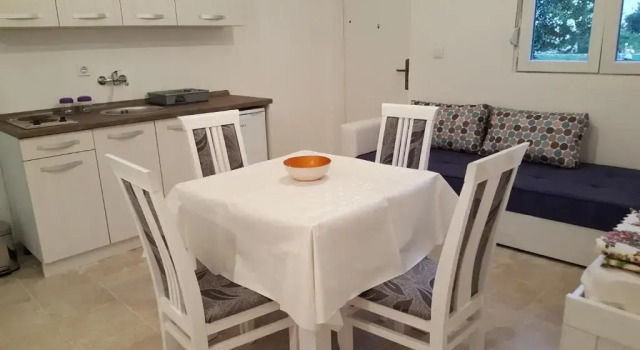 Семейная студия с балконом Guest House Levant