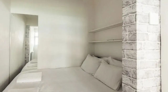 Modern Apartment That Sleeps 2