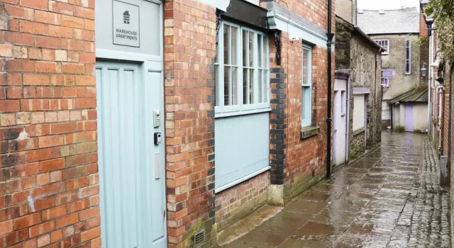 Warehouse Apartments, Varaa Huoneisto Asunnot kohteessa Merseyside, Huoneisto