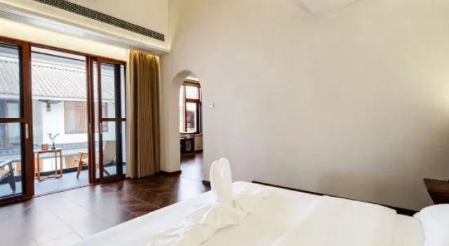 Люкс Luxury Shaxi Ancient Town Xiyuan Boutique Homestay