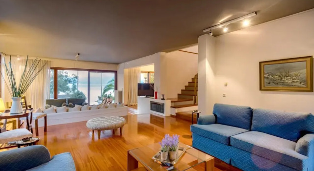 House With 4 Bedrooms in Agios Vasilios, With Wonderful sea View, Enclosed Garden and Wifi, Prenota Hotel Hotel a Peloponneso con parcheggio, Parcheggio