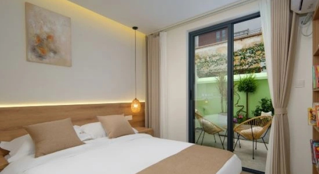 Люкс Fenglan · Yayuan Light Luxury Garden B&B